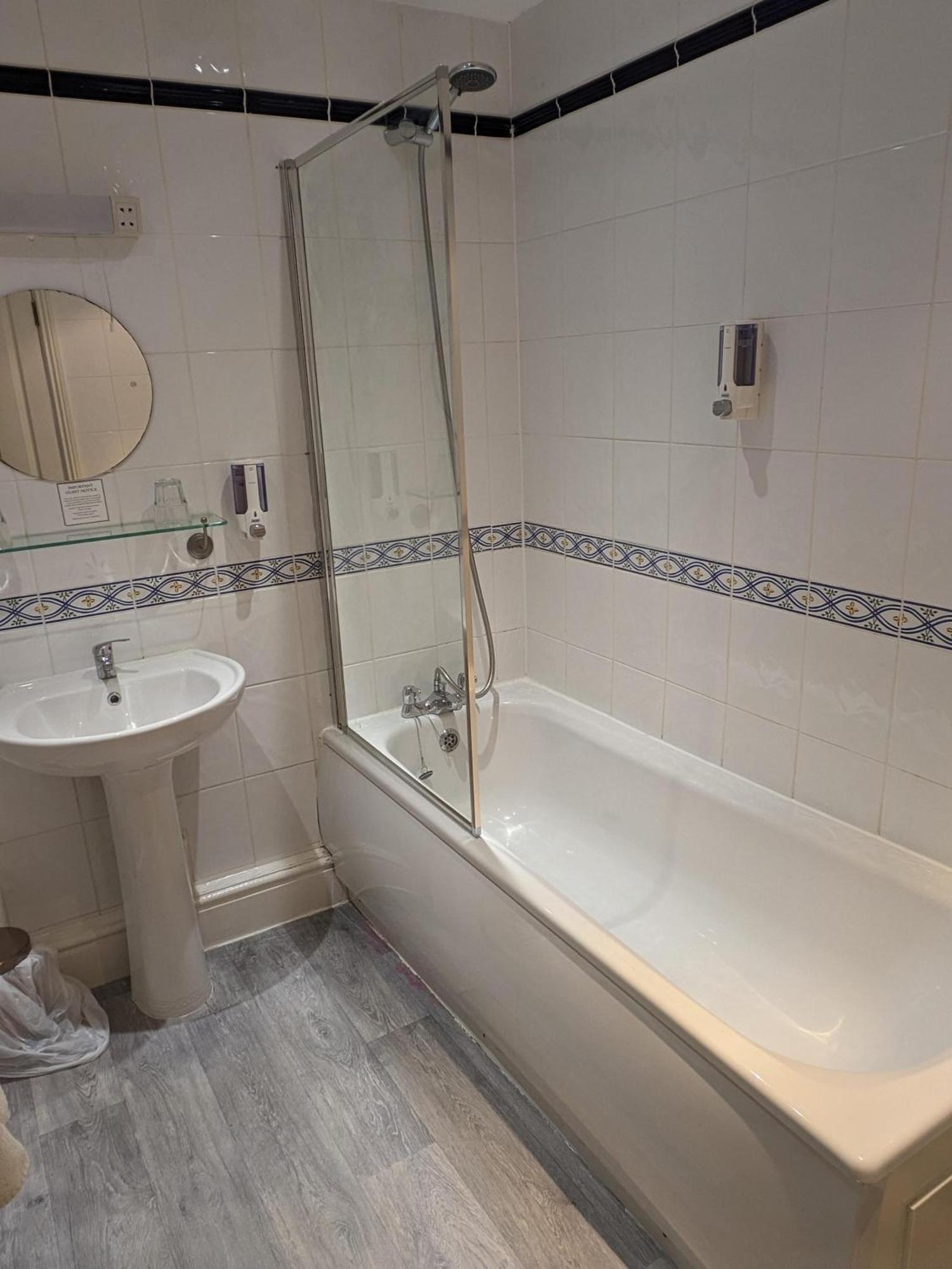 Charles Cotton Hotel Хартингтон Экстерьер фото